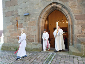 Lumen Christi - Auferstehungsmesse in St. Crescentius (© Karl-Franz Thiede)